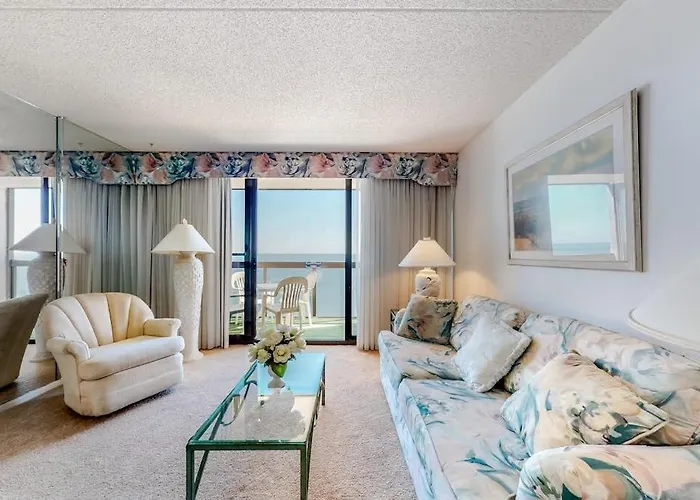 Holiday home Oceanfront With Balcony Washer & Dryer Pools Gym & Bar *