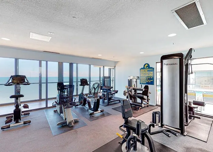 Oceanfront With Balcony Washer & Dryer Pools Gym & Bar *