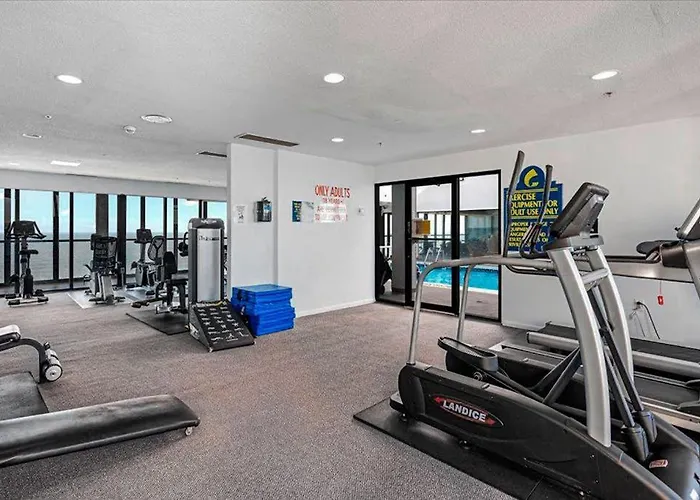 Oceanfront With Balcony Washer & Dryer Pools Gym & Bar